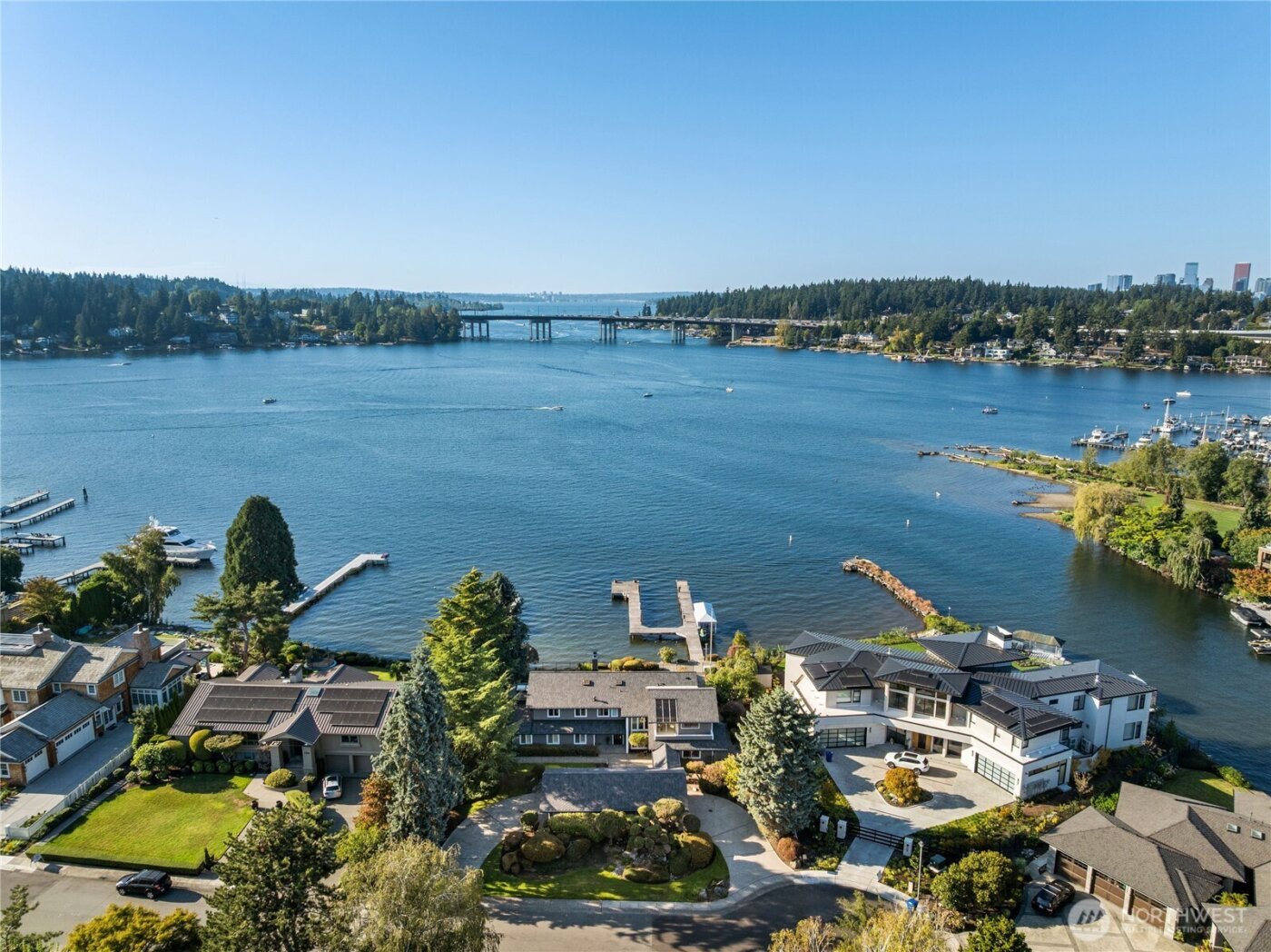 106 Cascade Key , Bellevue, WA 98006-1004