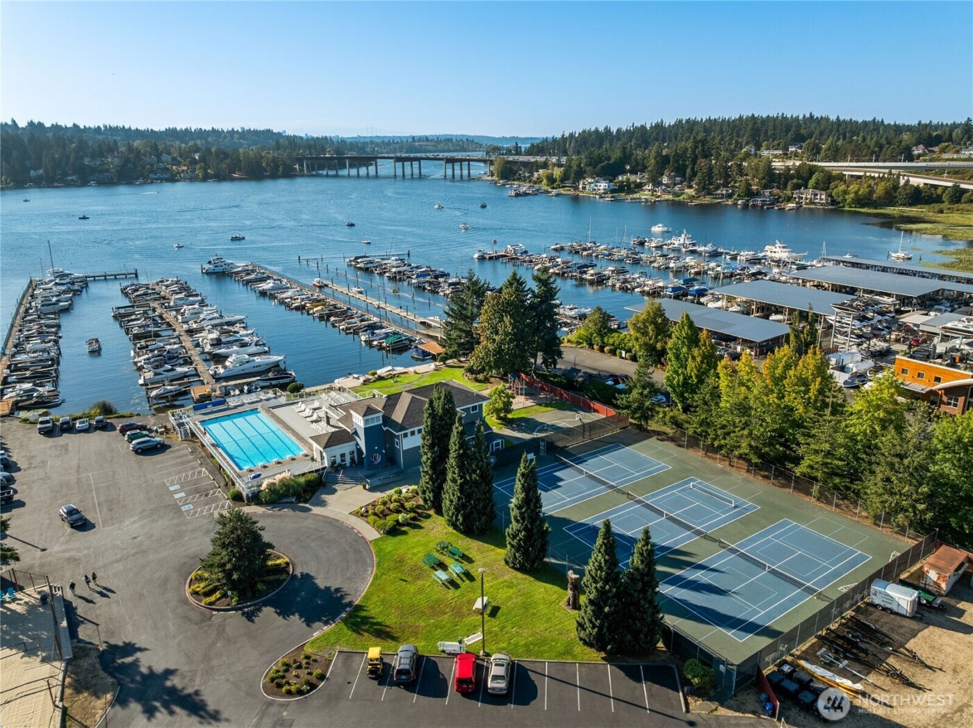 106 Cascade Key , Bellevue, WA 98006-1004