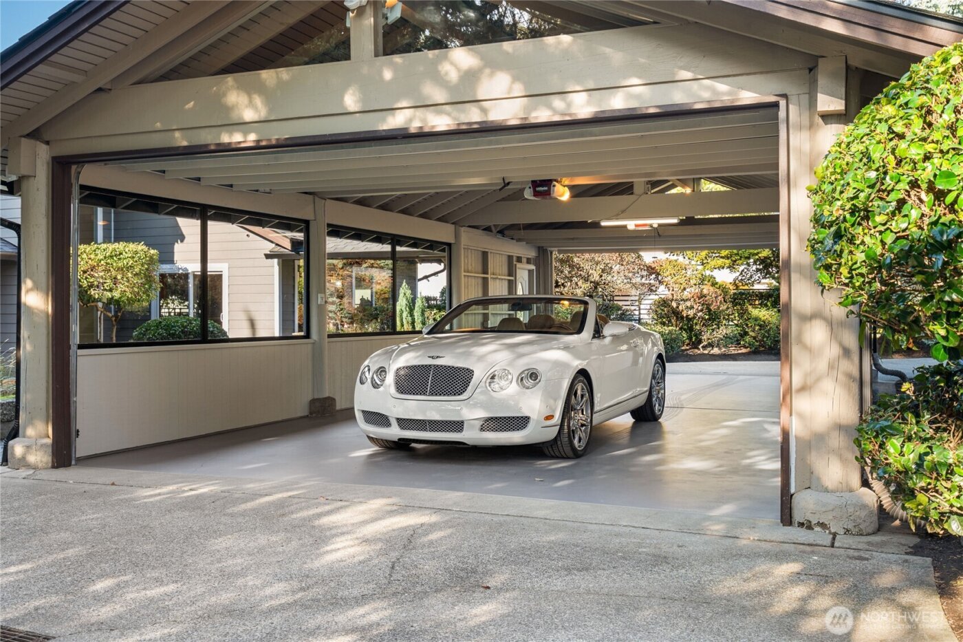 106 Cascade Key , Bellevue, WA 98006-1004