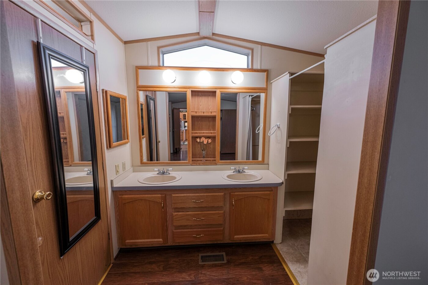 1240 Jones Drive , Walla Walla, WA 99362