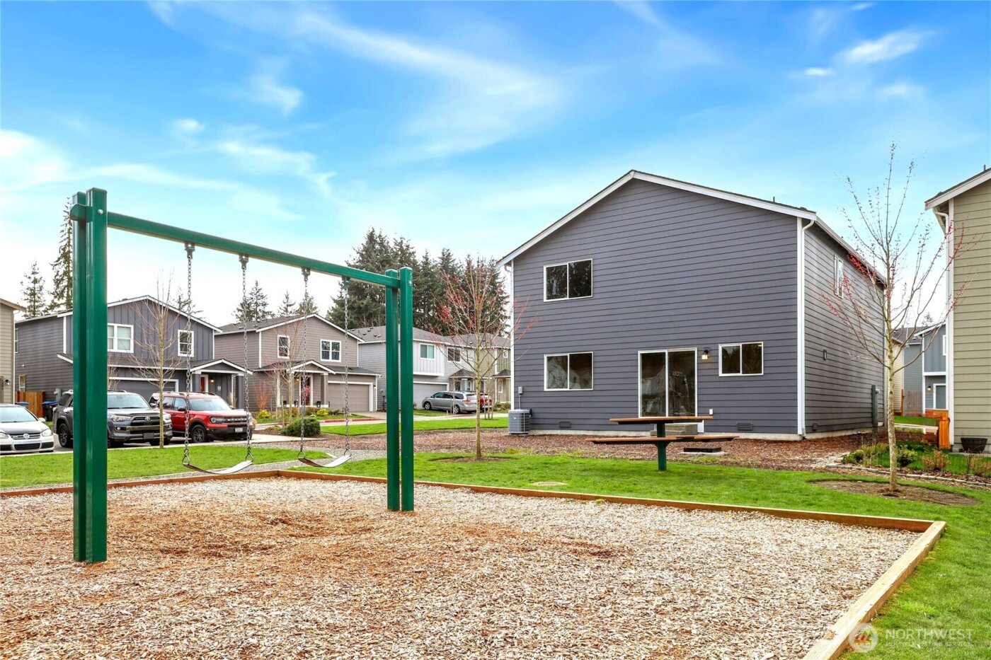 1283 Etna Place SE, Port Orchard, WA 98366