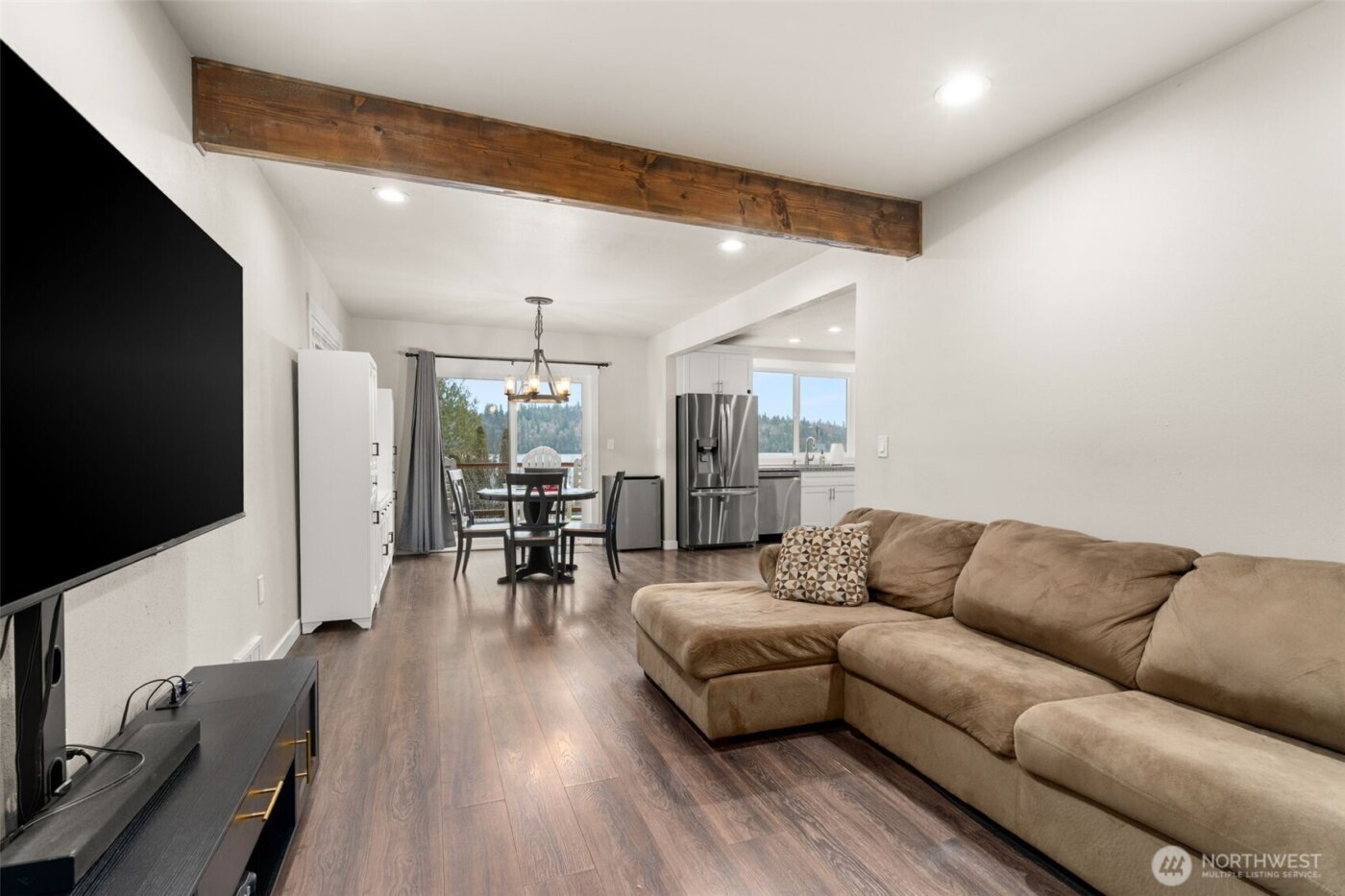 2111 E State Route 3 , Shelton, WA 98584