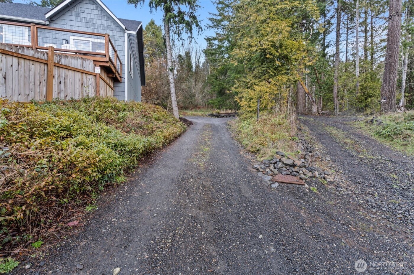 2111 E State Route 3 , Shelton, WA 98584