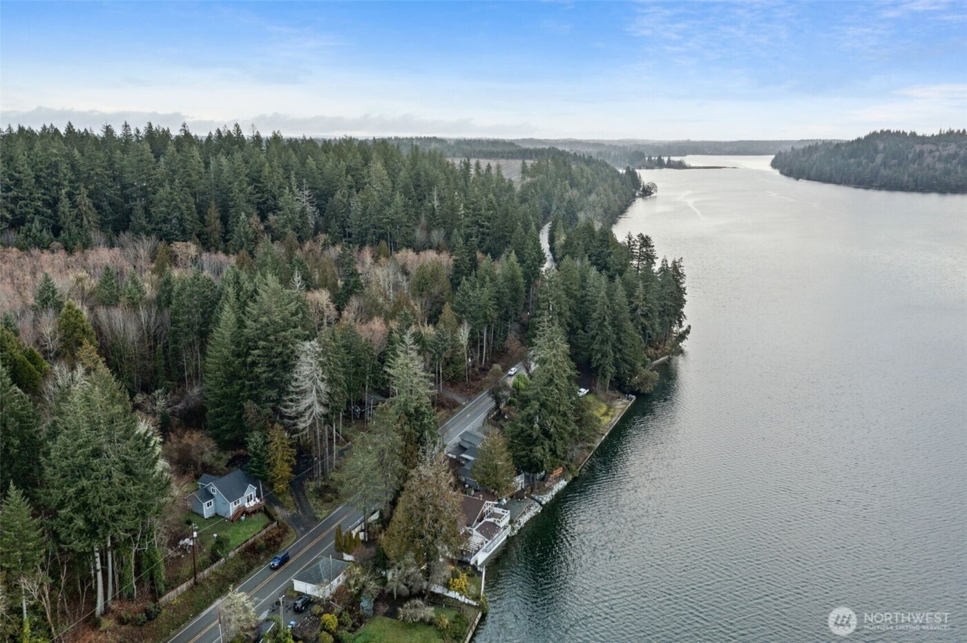 2111 E State Route 3 , Shelton, WA 98584