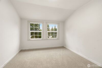 921 N 50th Street , Seattle, WA 98103 - Photo 23