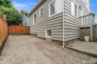 921 N 50th Street , Seattle, WA 98103 - Photo 32