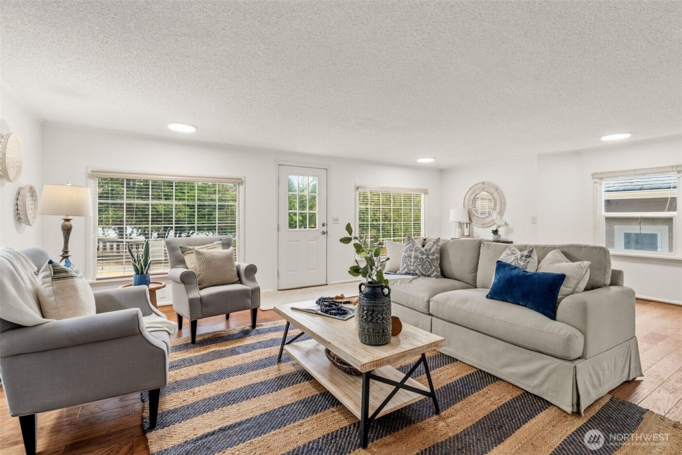 921 N 50th Street , Seattle, WA 98103