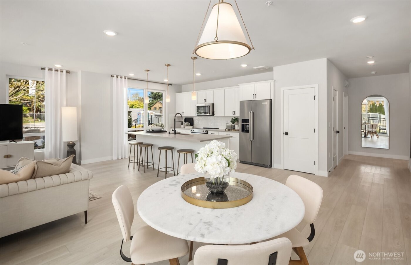 6949 NE 184th Lane #212, Kenmore, WA 98028