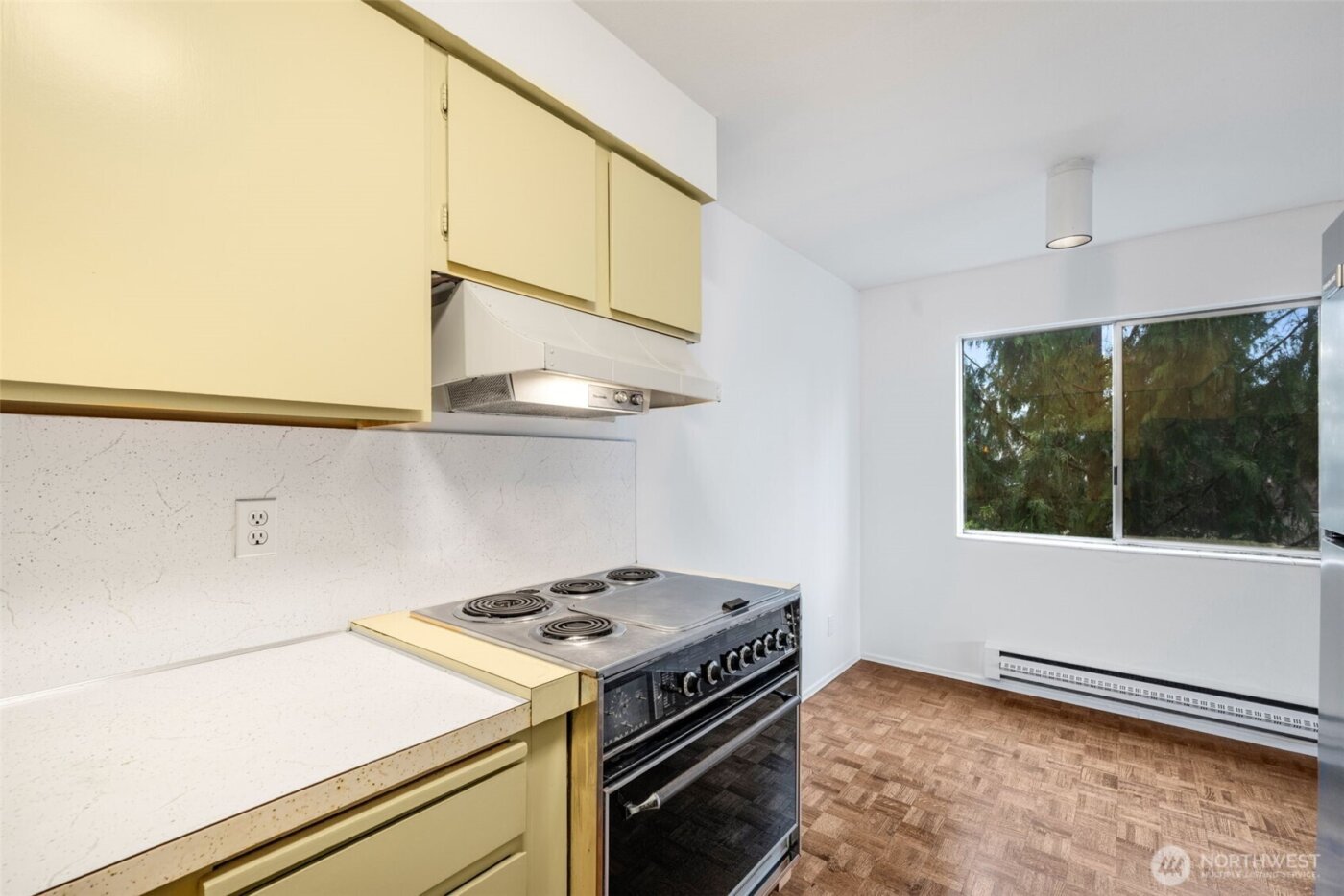 2301 NE 65th Street #406, Seattle, WA 98115