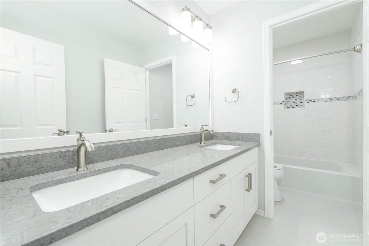 918 167th Avenue SE, Snohomish, WA 98290