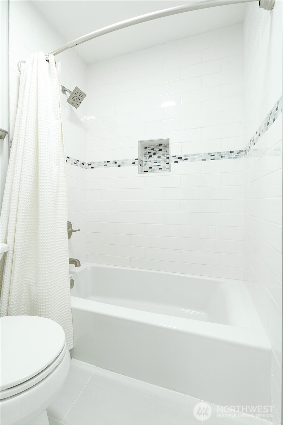 918 167th Avenue SE, Snohomish, WA 98290