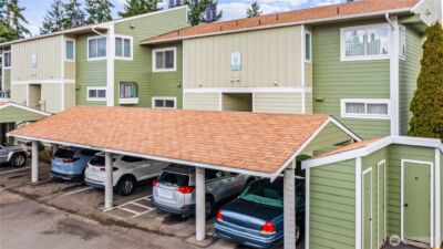 2409 S 222nd Street #B16, Des Moines, WA 98198