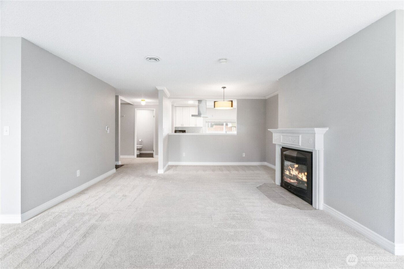 2409 S 222nd Street #B16, Des Moines, WA 98198