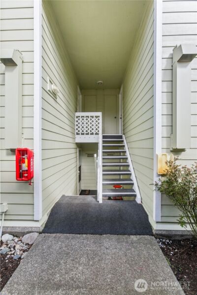 2409 S 222nd Street #B16, Des Moines, WA 98198 - Photo 4