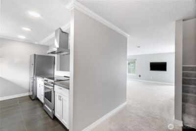 2409 S 222nd Street #B16, Des Moines, WA 98198 - Photo 8