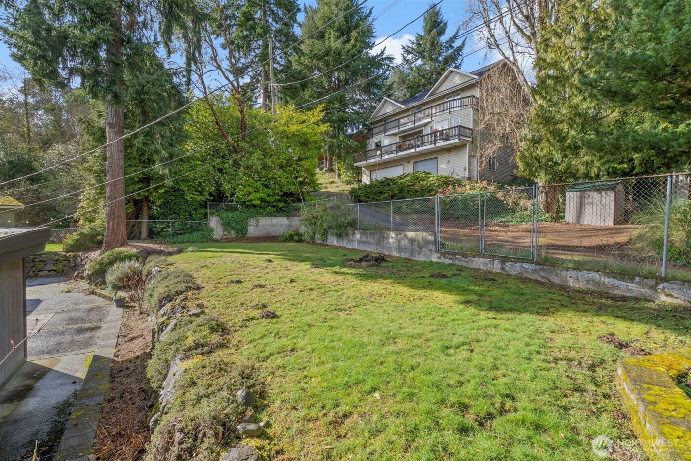 3012 SW 102nd Street , Seattle, WA 98146