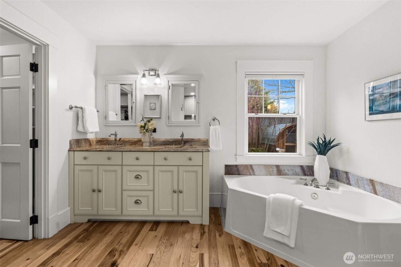 5514 35th Street NW, Gig Harbor, WA 98335