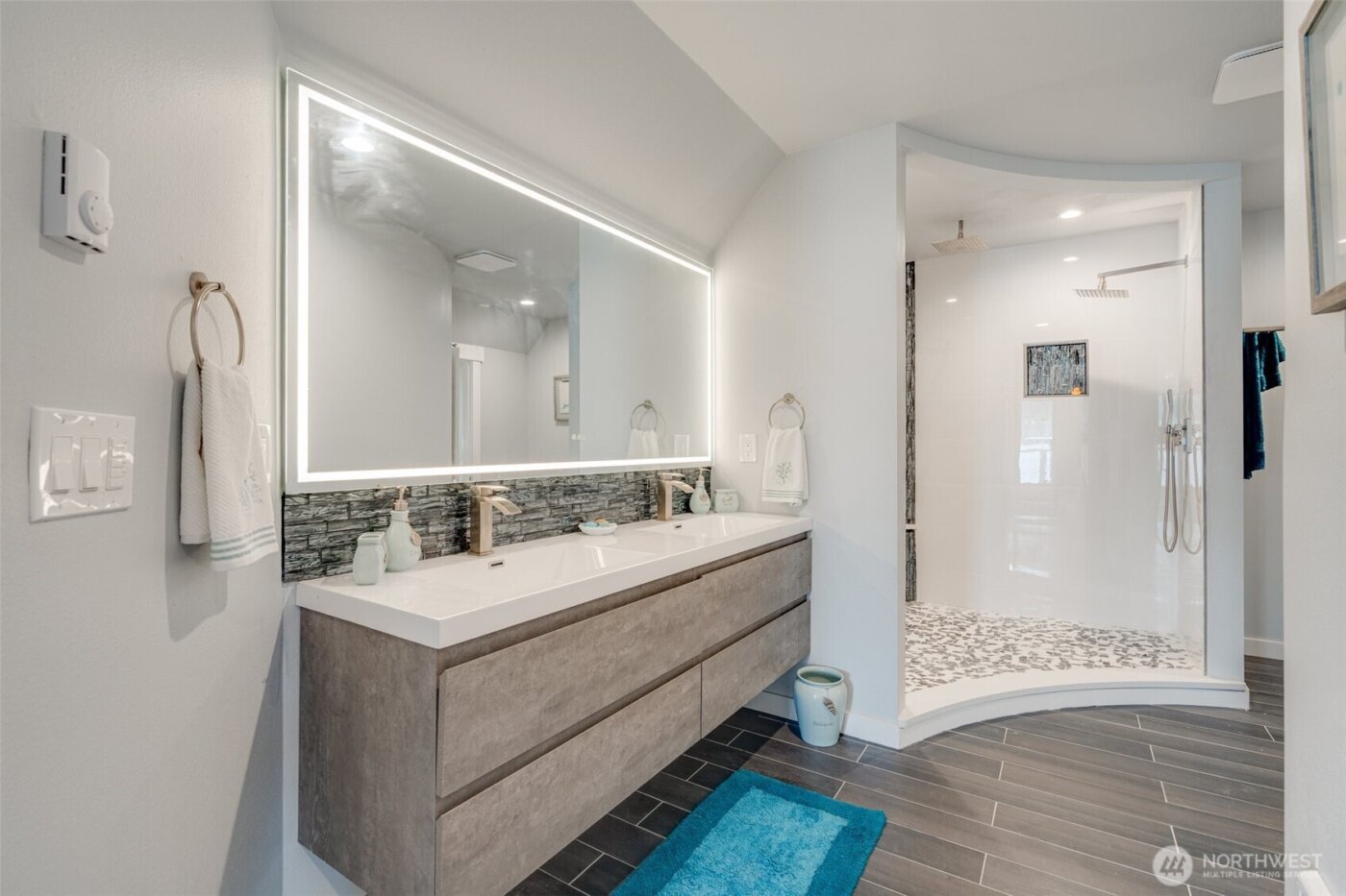 5341 S Bercot Road , Freeland, WA 98249-9723