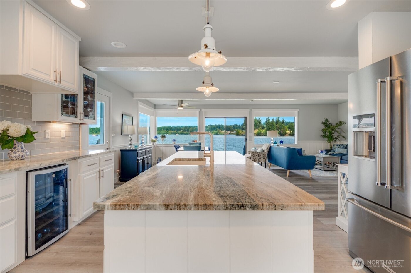 5341 S Bercot Road , Freeland, WA 98249-9723