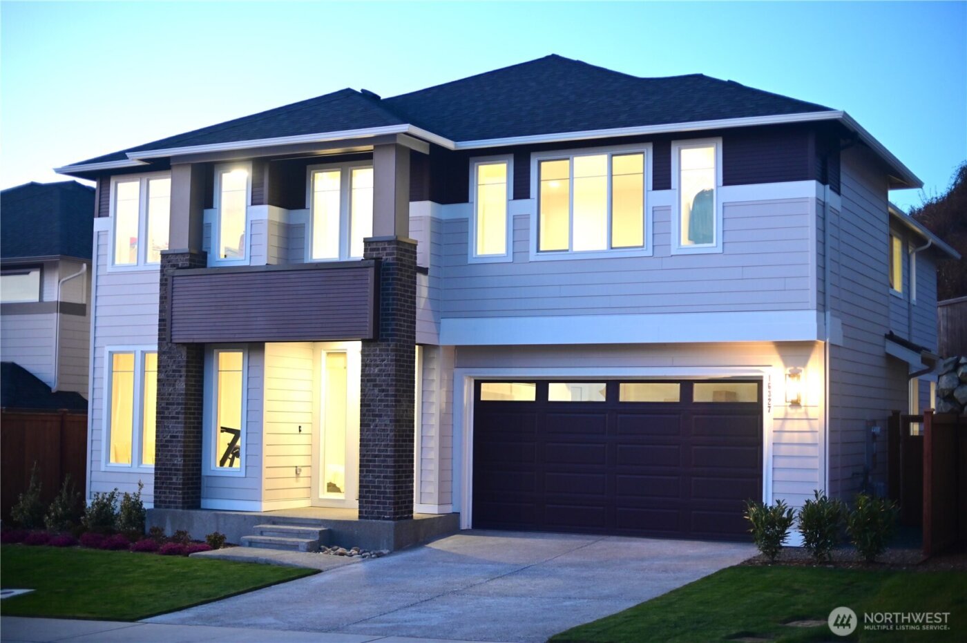 16327 25th St E , Lake Tapps, WA 98391