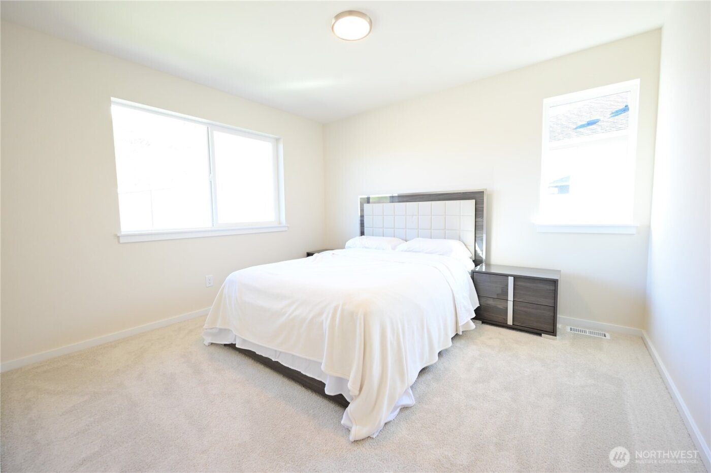 16327 25th St E , Lake Tapps, WA 98391