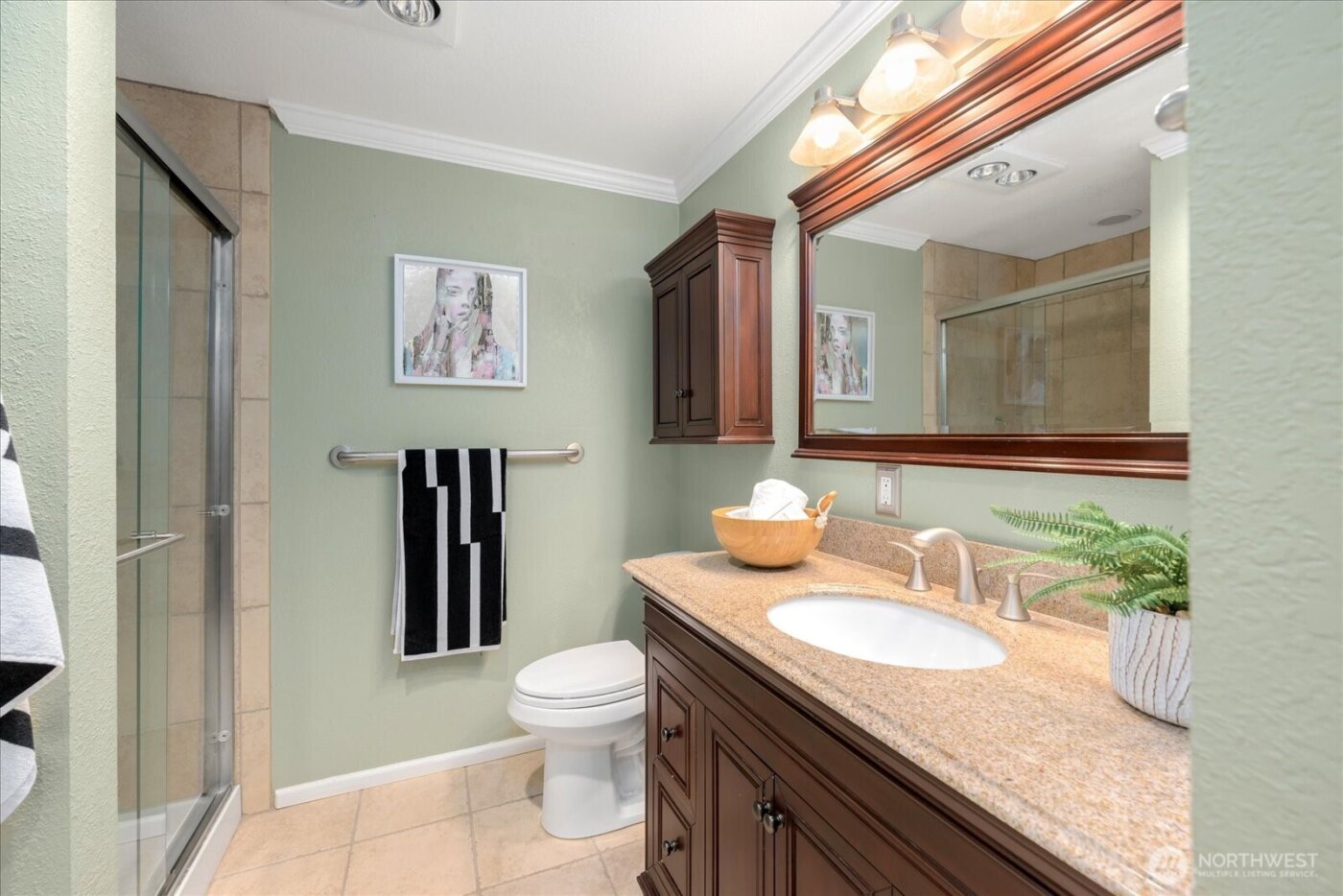 15907 NE 40th Way #32A, Redmond, WA 98052