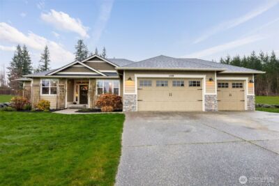1109 NW 282nd Place , Arlington, WA 98223 - Photo 2