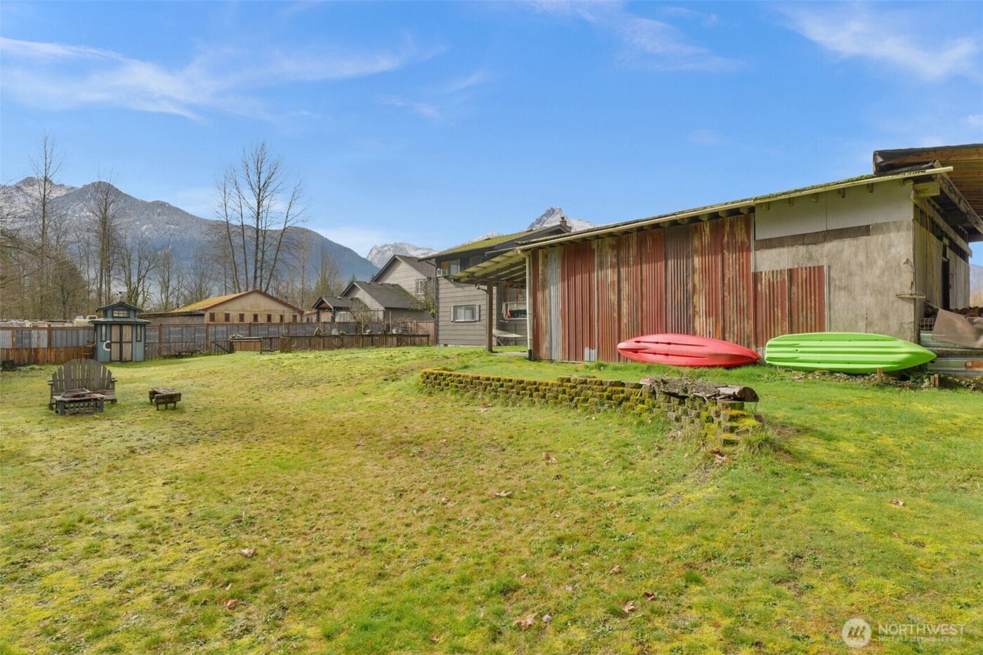 1110 Montague Avenue , Darrington, WA 98241