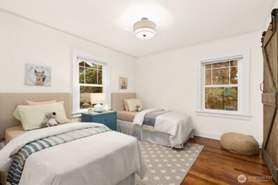 2568 28th Avenue W, Seattle, WA 98199 - Photo 15