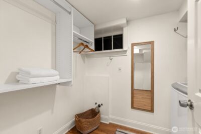 2568 28th Avenue W, Seattle, WA 98199 - Photo 28