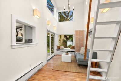 2568 28th Avenue W, Seattle, WA 98199 - Photo 8