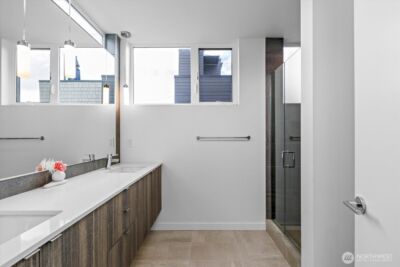 4307 B Francis Avenue N, Seattle, WA 98103 - Photo 18