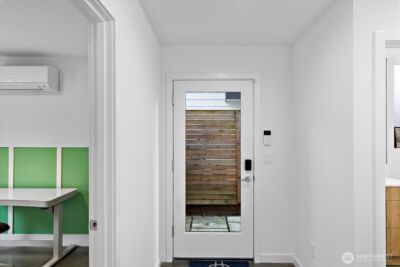 4307 B Francis Avenue N, Seattle, WA 98103 - Photo 25