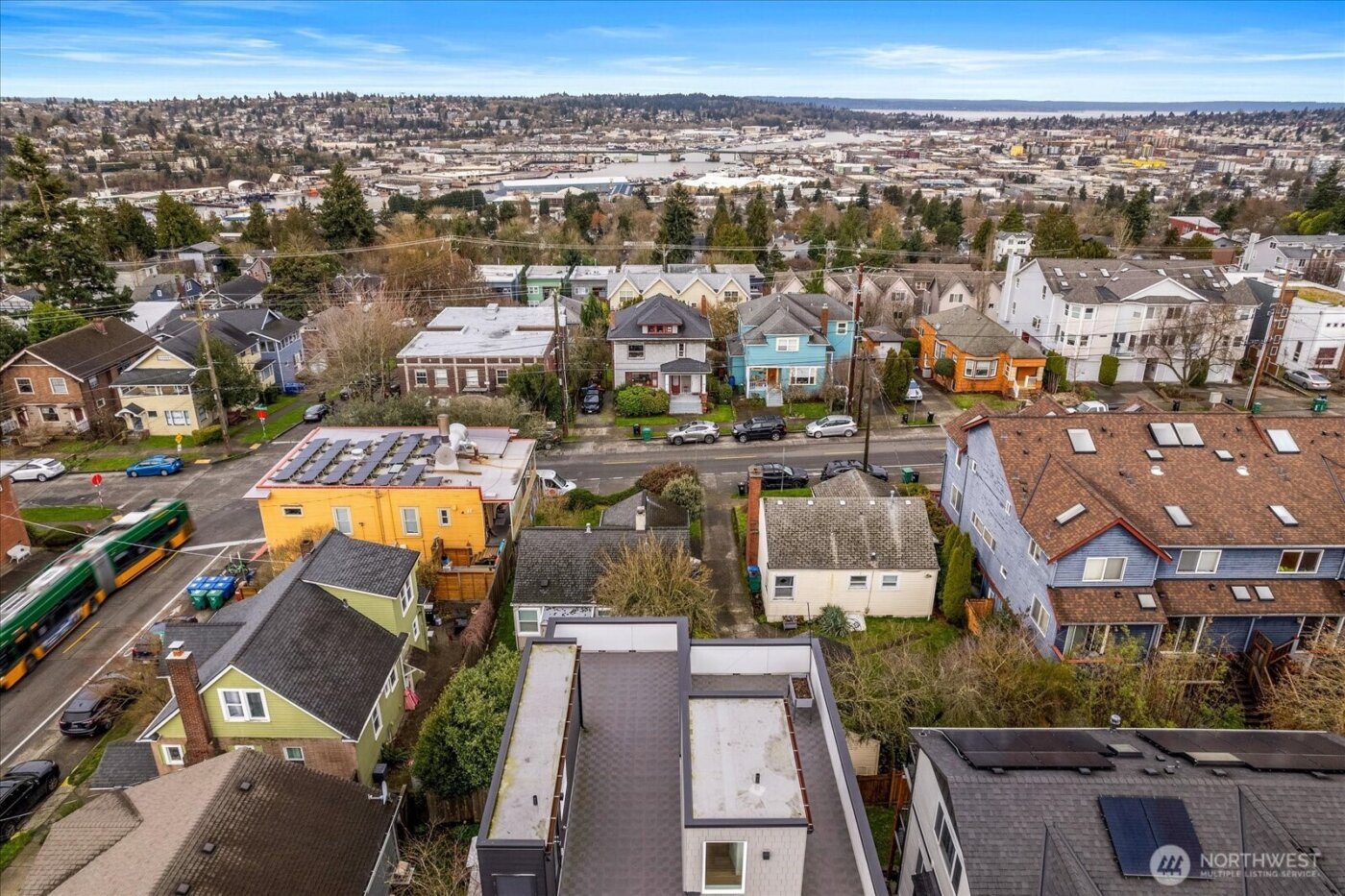 4307 B Francis Avenue N, Seattle, WA 98103