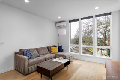 4307 B Francis Avenue N, Seattle, WA 98103 - Photo 8