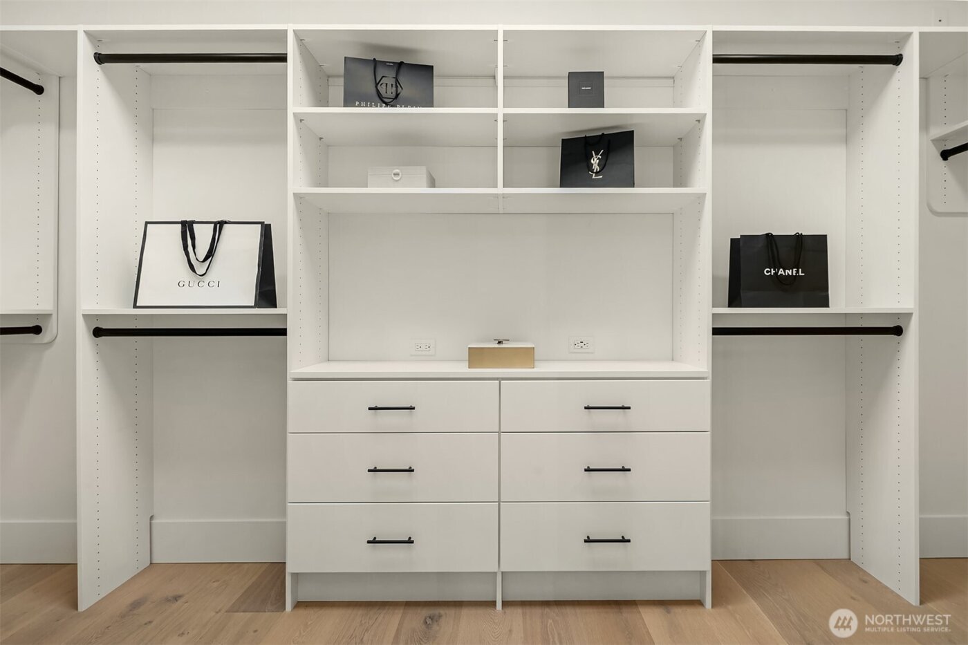 11217 NE 103rd Place , Kirkland, WA 98033