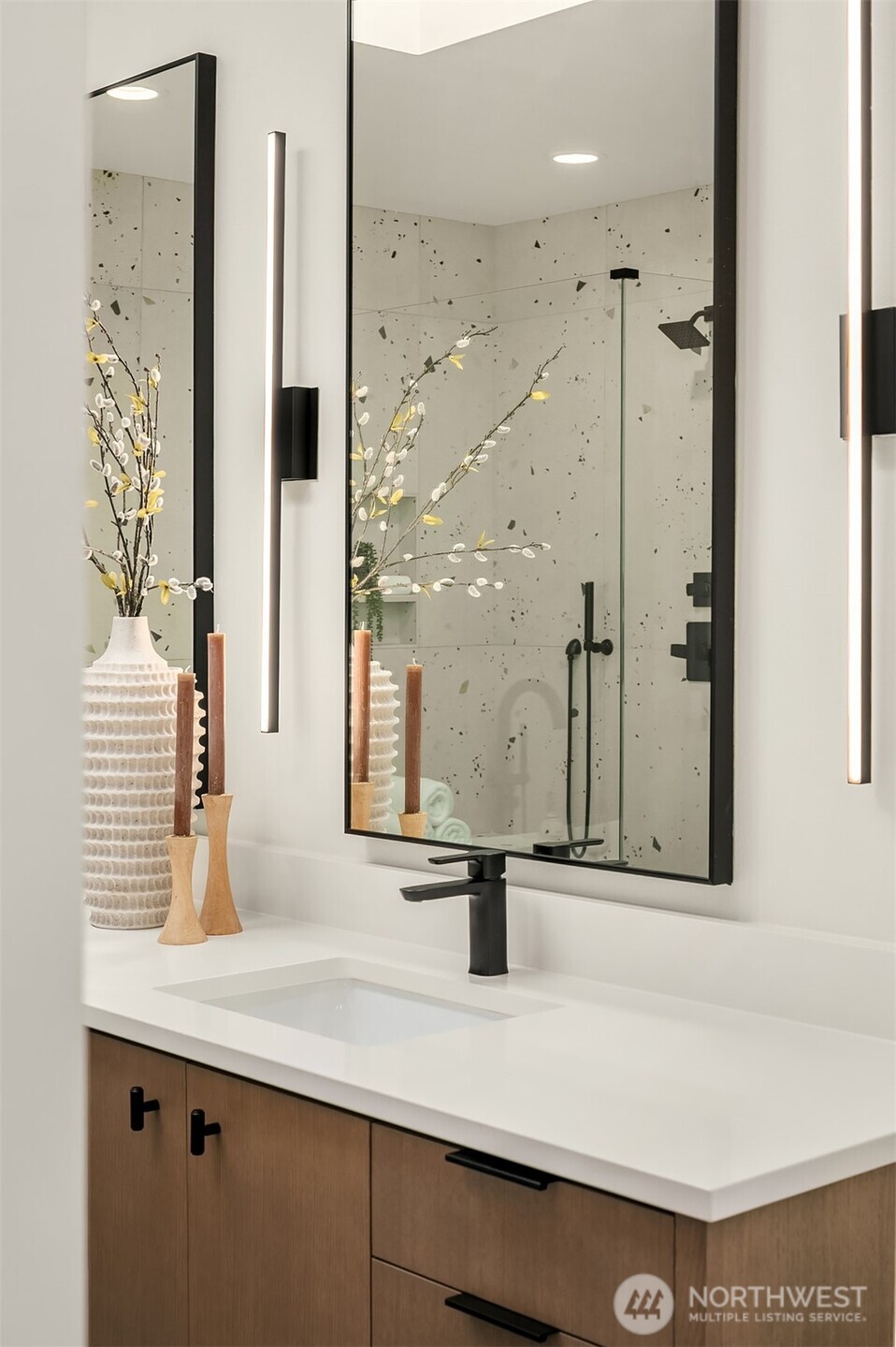 11217 NE 103rd Place , Kirkland, WA 98033