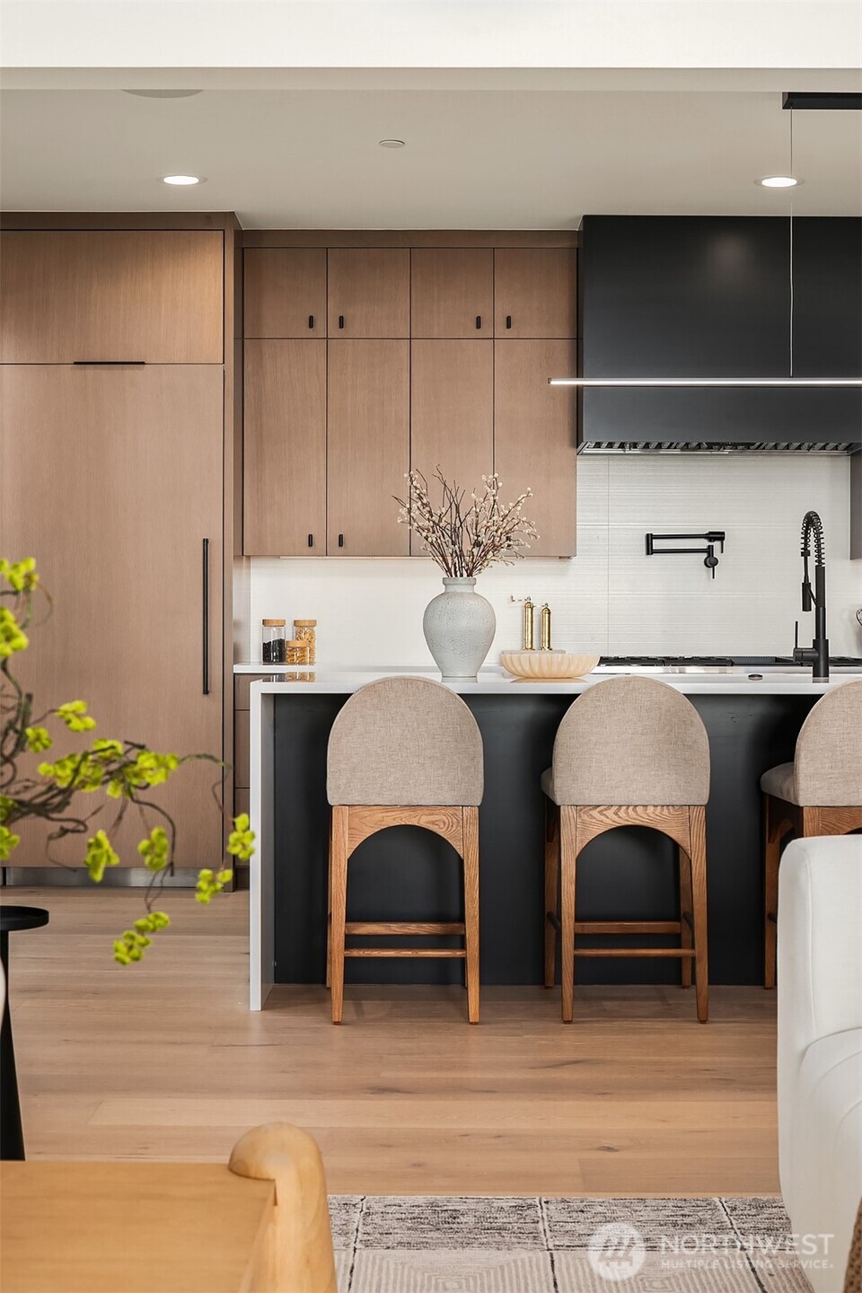 11217 NE 103rd Place , Kirkland, WA 98033