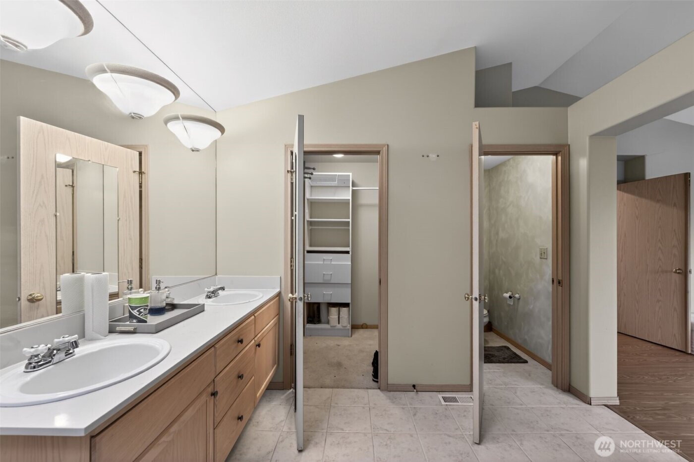 5822 74th Drive NE, Marysville, WA 98270