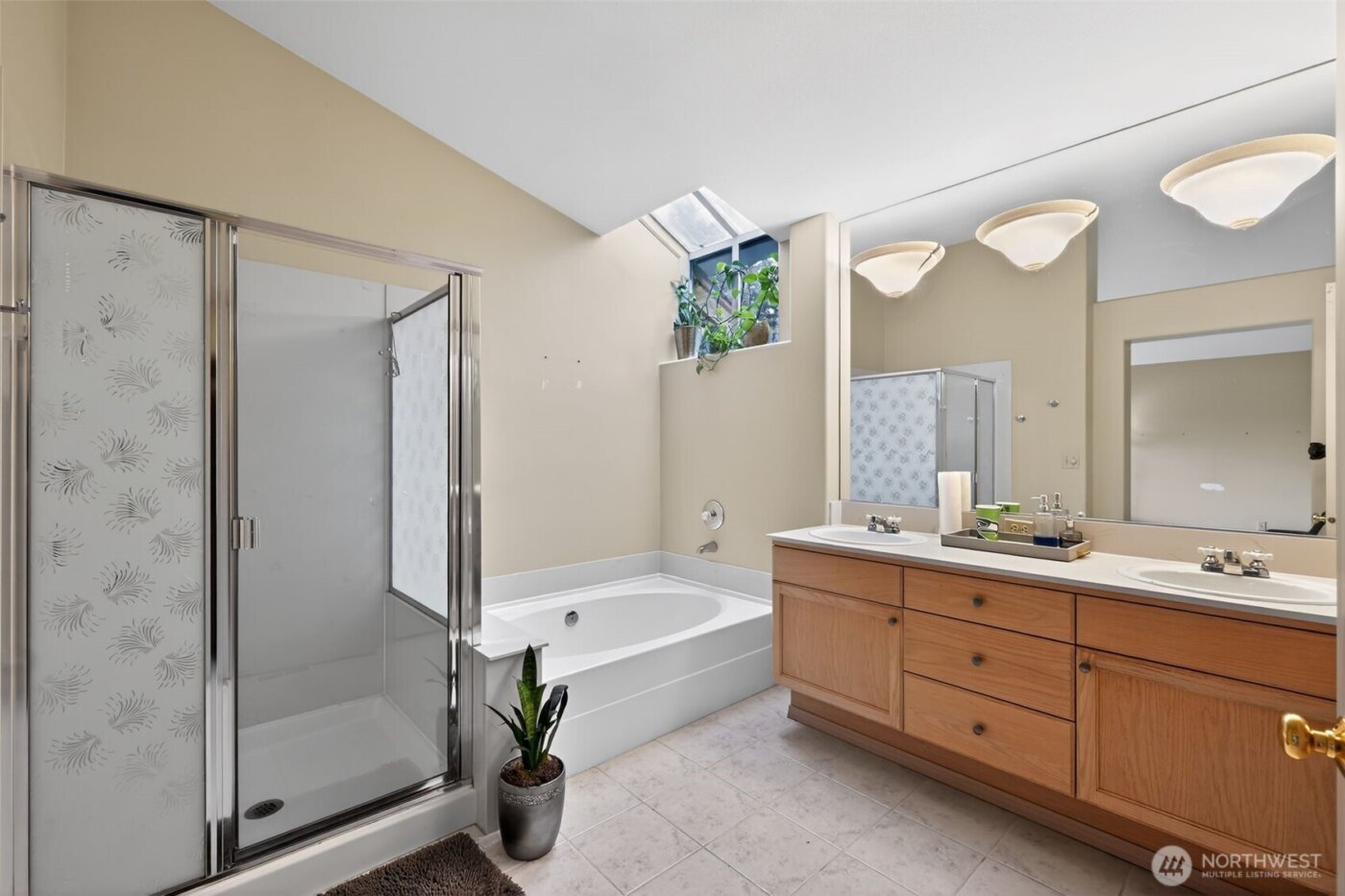 5822 74th Drive NE, Marysville, WA 98270