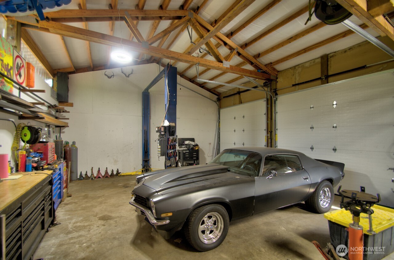 1296 Centralia Alpha Road , Chehalis, WA 98532