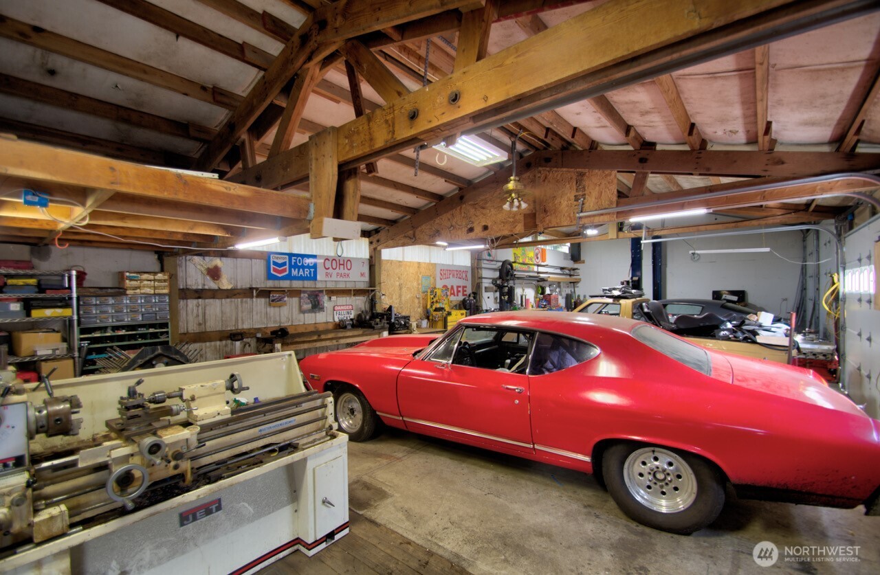 1296 Centralia Alpha Road , Chehalis, WA 98532