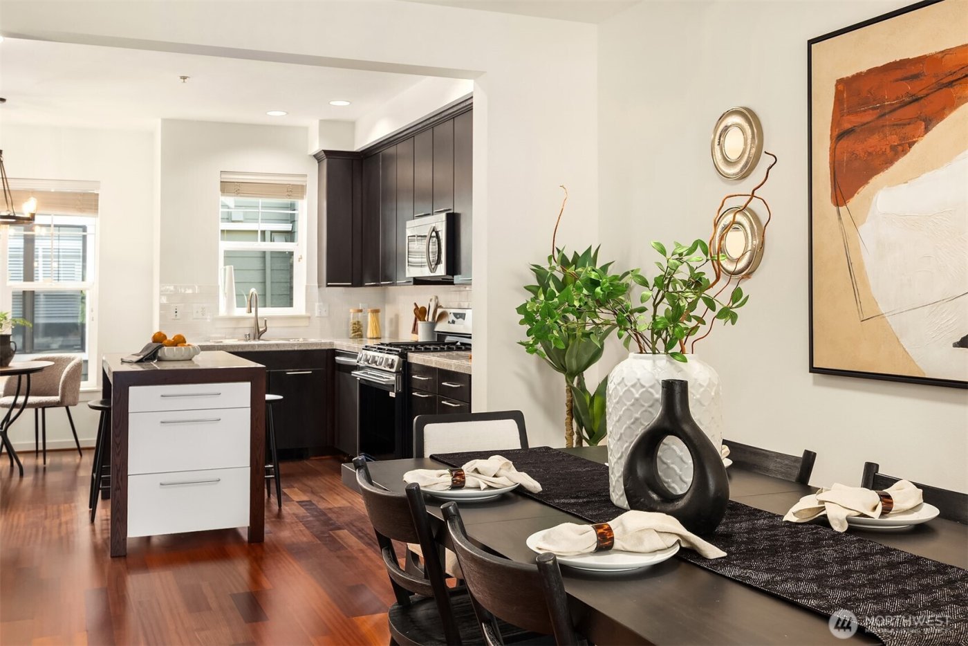 1848 NE Kenyon Court , Issaquah, WA 98029