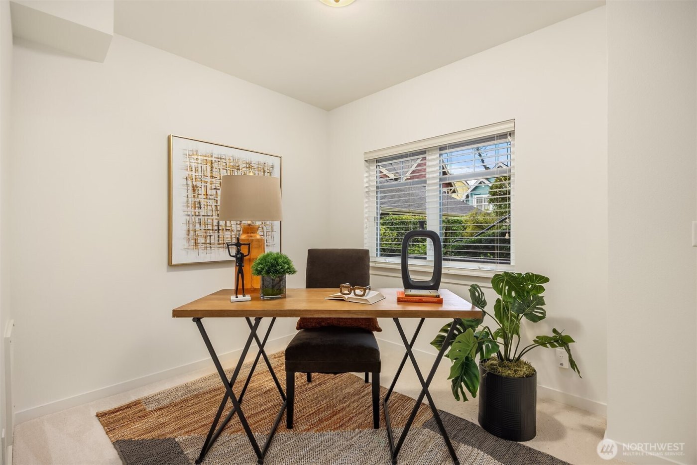 1848 NE Kenyon Court , Issaquah, WA 98029