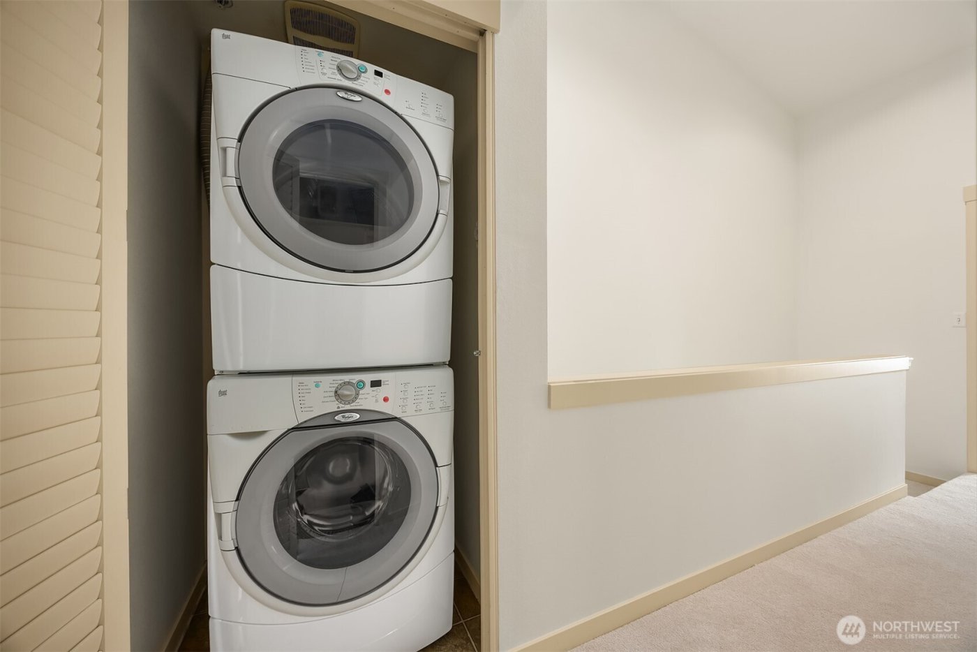 1848 NE Kenyon Court , Issaquah, WA 98029