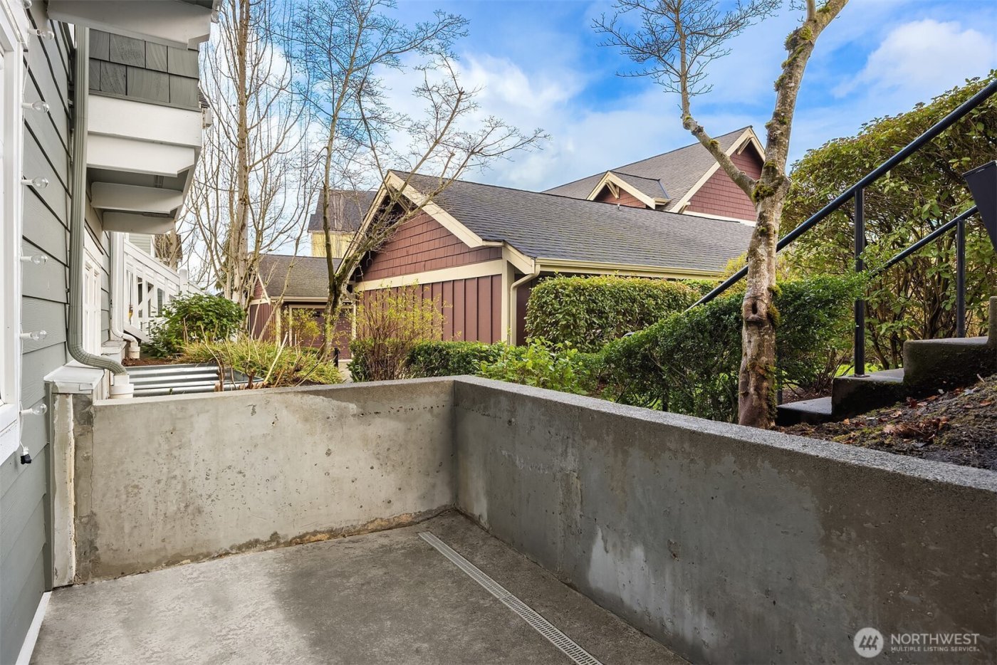 1848 NE Kenyon Court , Issaquah, WA 98029