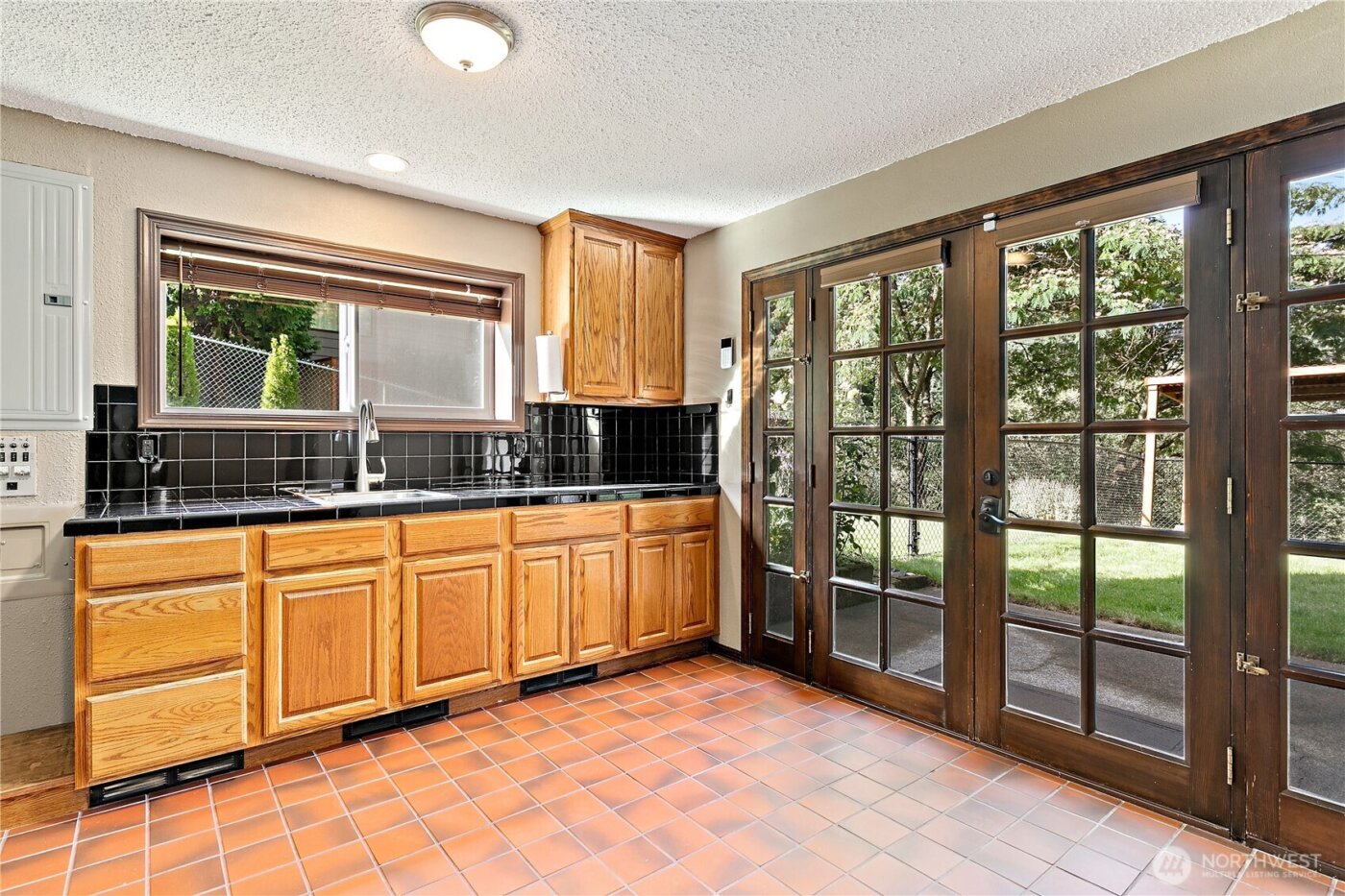 401 San Mar Drive NE, Olympia, WA 98506