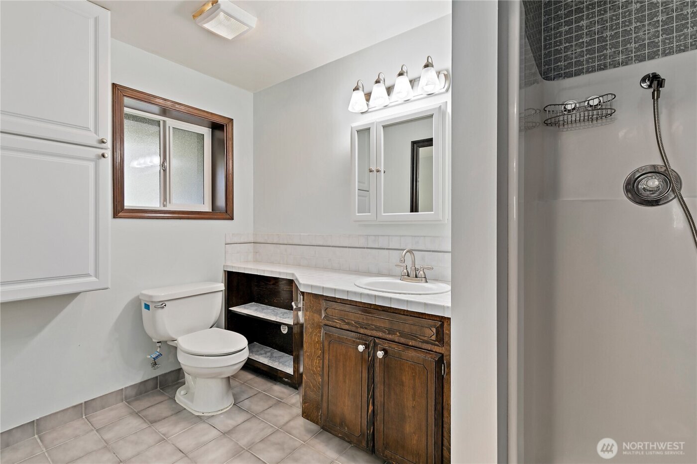 401 San Mar Drive NE, Olympia, WA 98506