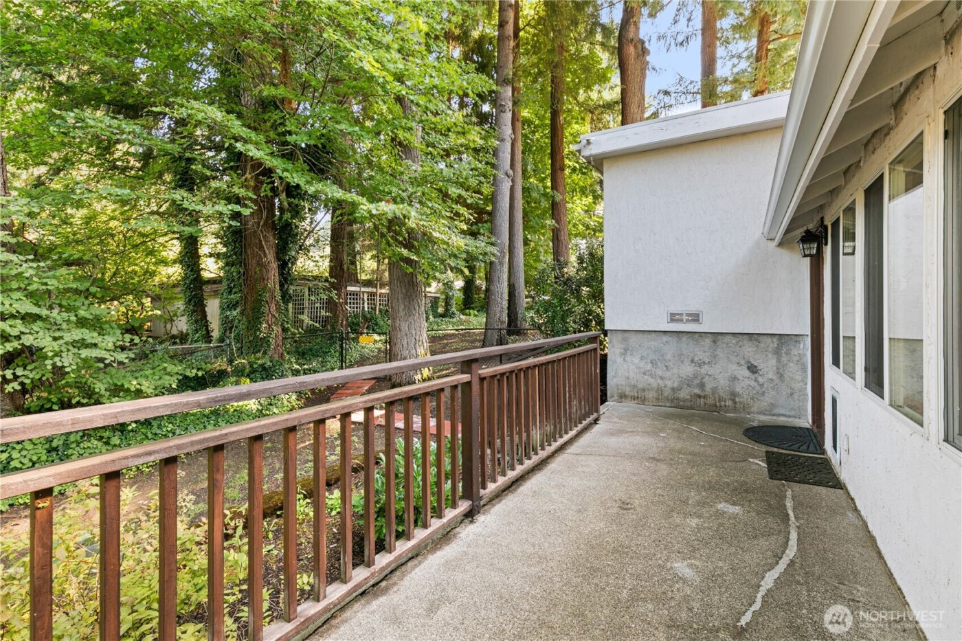 401 San Mar Drive NE, Olympia, WA 98506