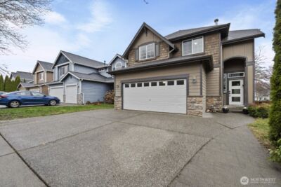 4233 154th Place SE, Bothell, WA 98012 - Photo 2